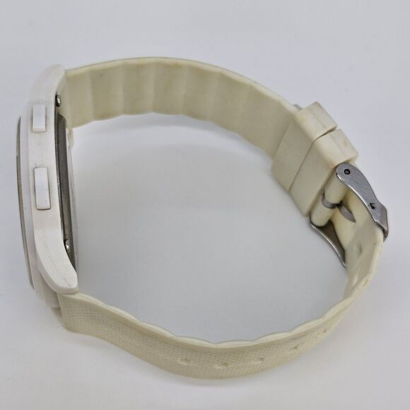 44MM Men's Digital Watch White Case Cream Plastic Bands New Battery - Picture 12 of 14